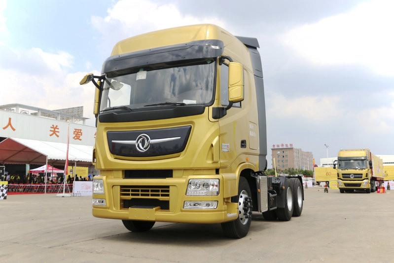 Dongfeng Tianlong KX flagship tractor