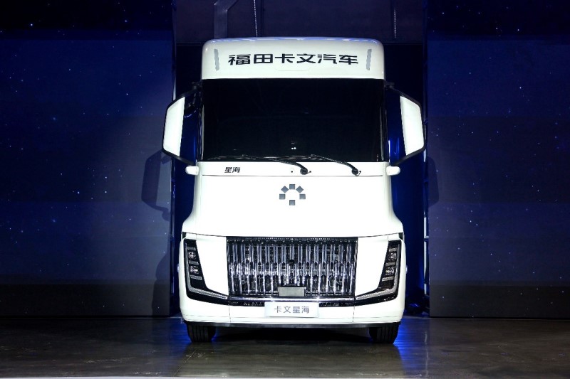 Lefu V7 MPVan world debut