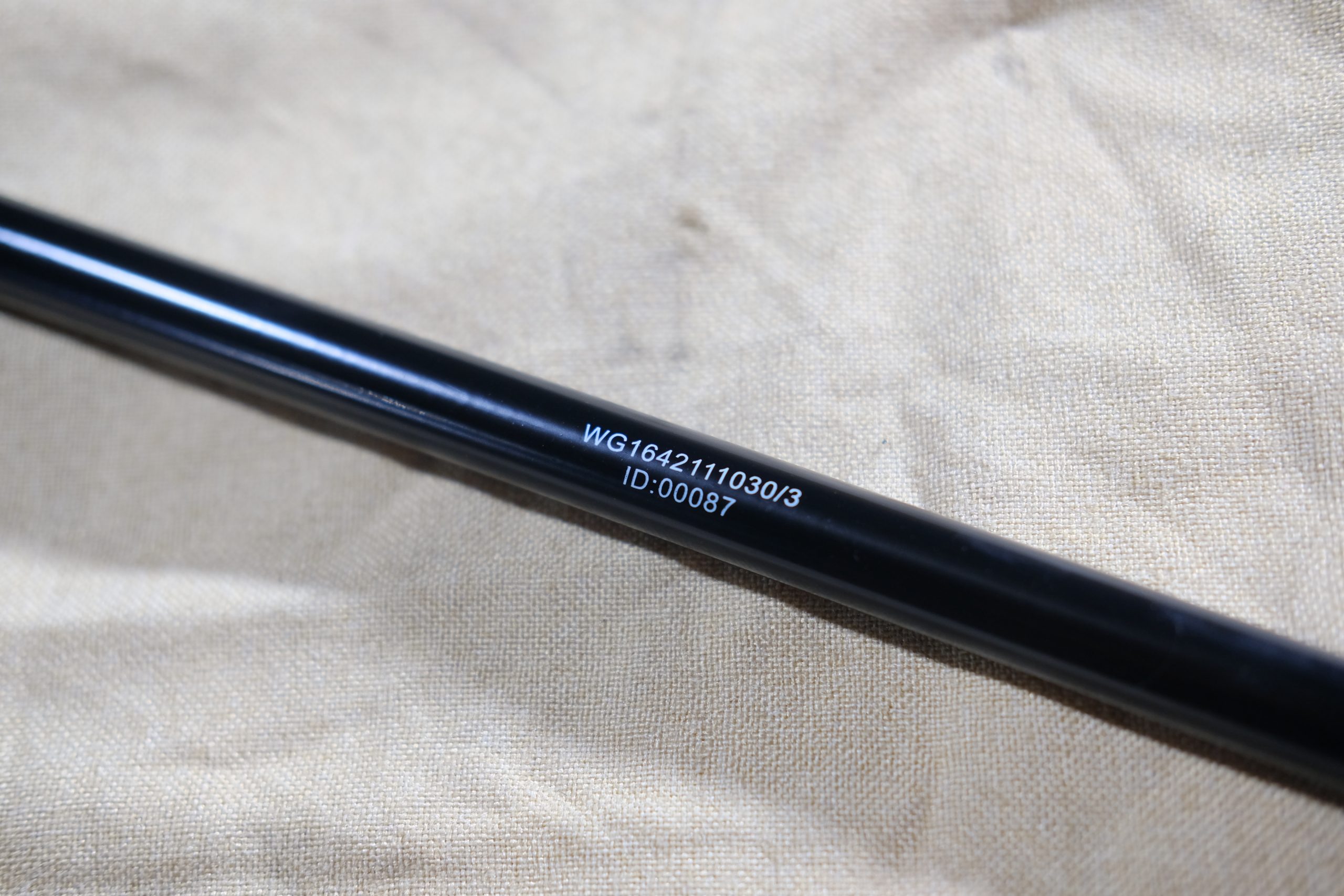 WG1642111030 HOWO Gas Spring Support Bolt
